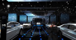 Mercedes-Stand auf dem Pariser Automobilsalon 2016. Bild: Mercedes