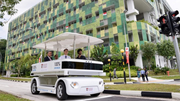 Navia: autonomes Elektroauto für Singapur Navia: autonomes Elektroauto für Singapur