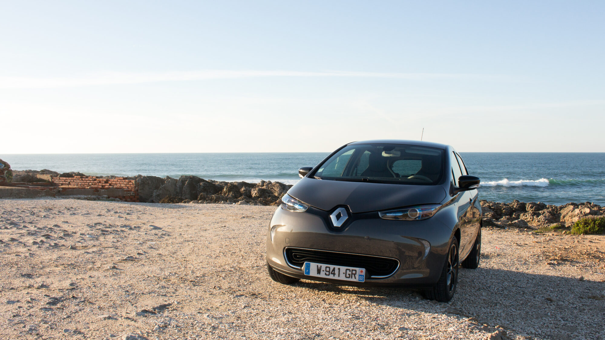 Testbericht Renault Z.E. 40 – Die schicke Französin fährt nun doppelt so weit Testbericht Renault Z.E. 40 – Die schicke Französin fährt nun doppelt so weit