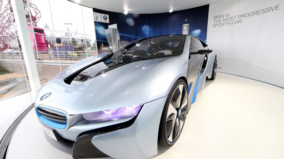 BMW i8