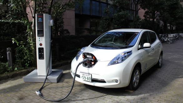 Zahl der CHAdeMO Schnellladesäulen hat sich 2012 verdoppelt Zahl der CHAdeMO Schnellladesäulen hat sich 2012 verdoppelt