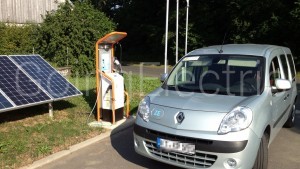 SunTec CHAdeMO Ladesäule in Wolkshausen