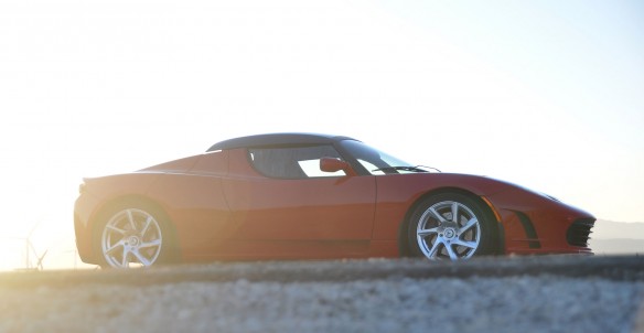 Tesla Roadster repariert: de Mestre setzt Weltumrundung fort Tesla Roadster repariert: de Mestre setzt Weltumrundung fort
